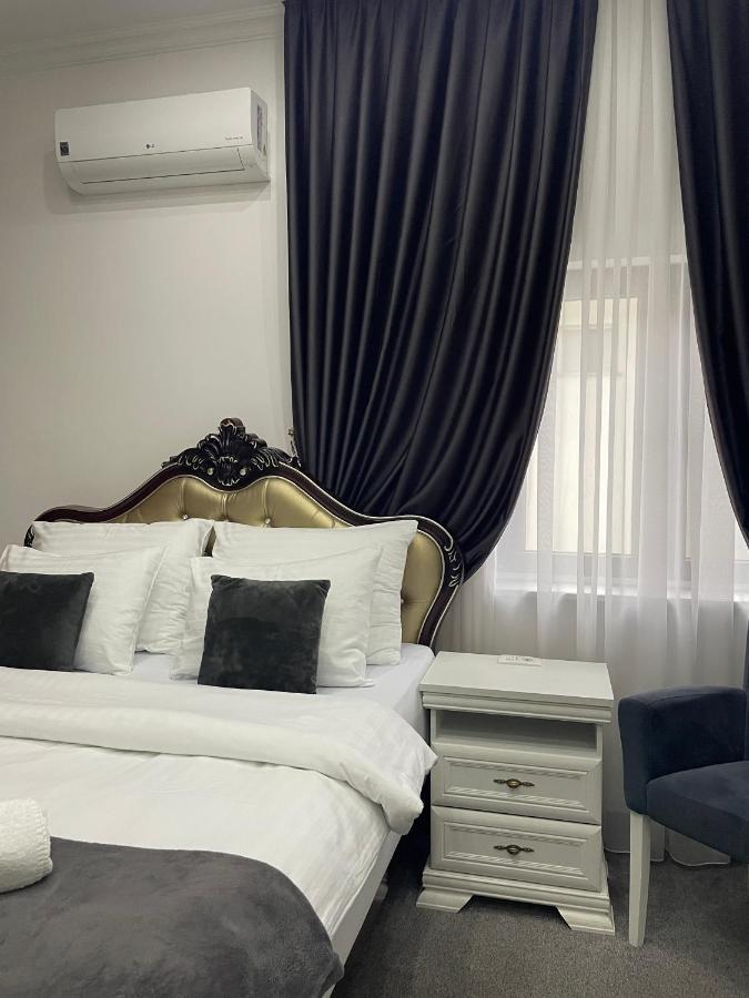 Hotel Palace Velika Kladusa Εξωτερικό φωτογραφία
