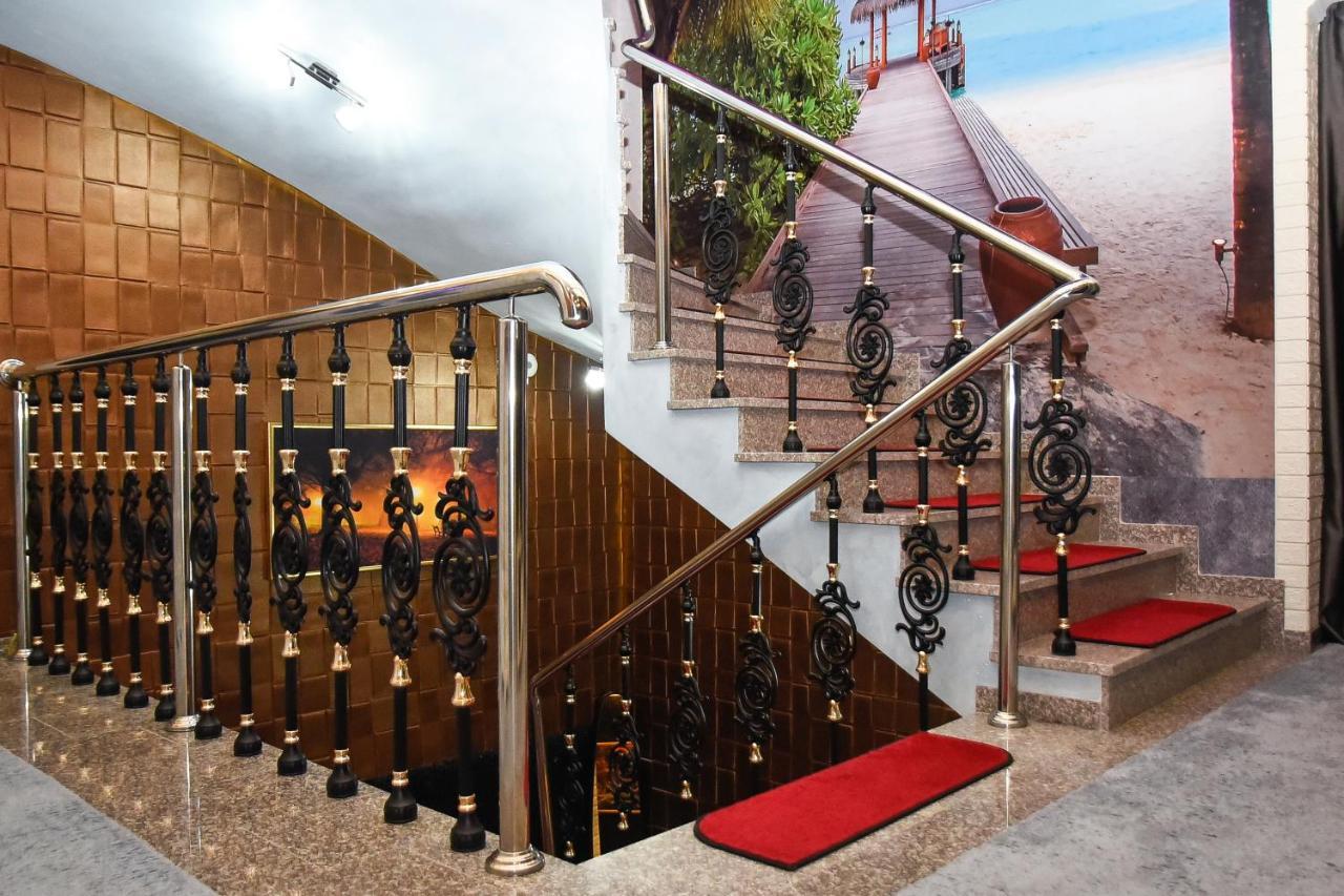 Hotel Palace Velika Kladusa Εξωτερικό φωτογραφία